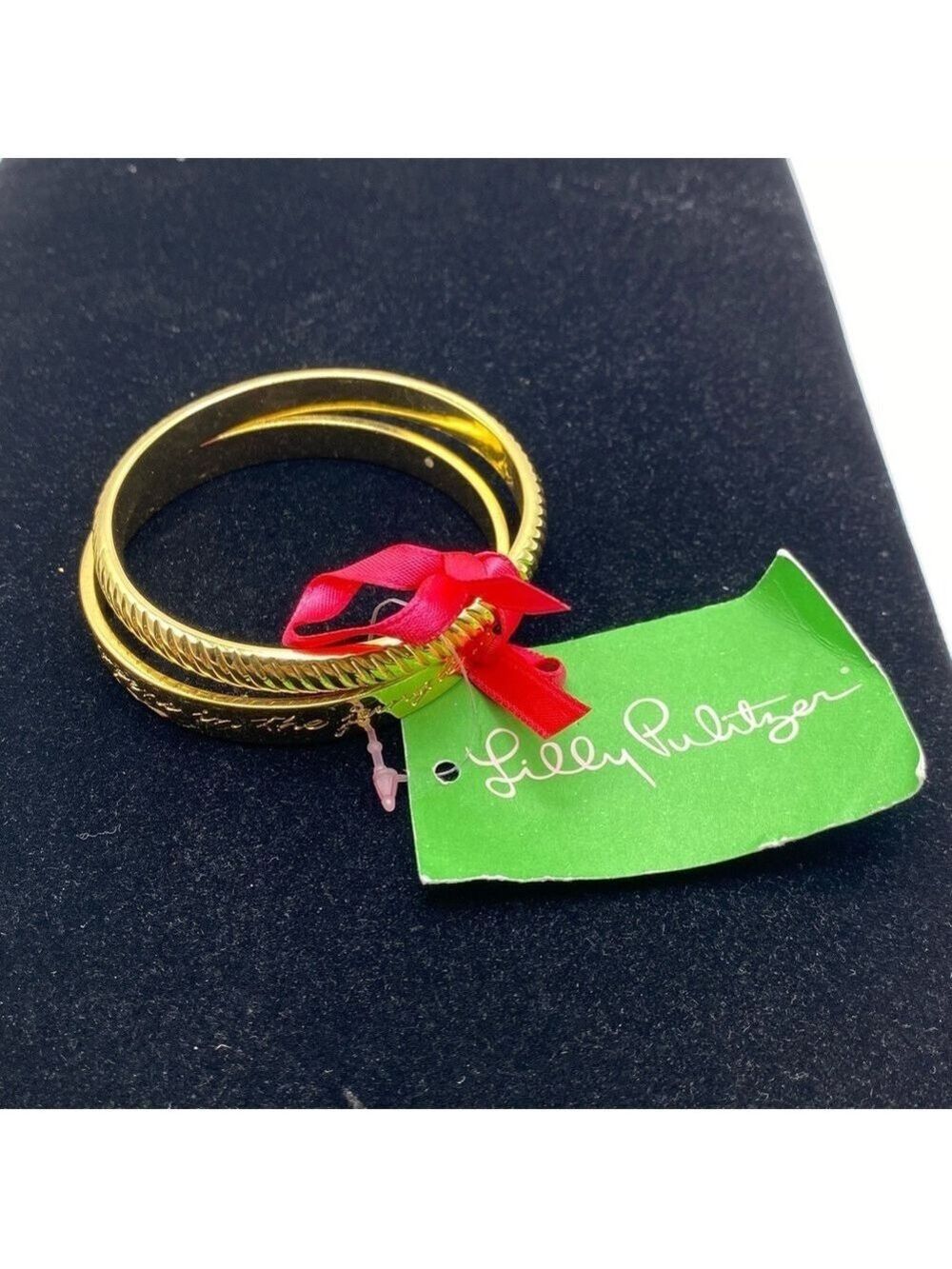 Lilly Pulitzer Bangles OS gold tone bangle bracelet set original pink ribbon